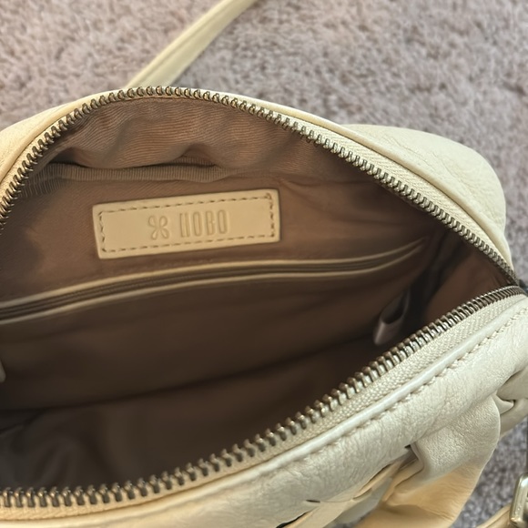 HOBO crossbody bag - Picture 6 of 14